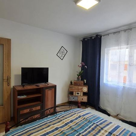 Ferienwohnung Iulia Sulina Deluxe Exterior foto